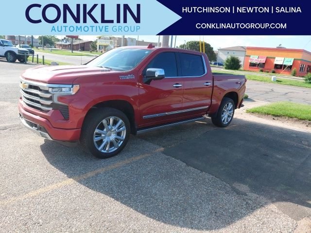Used 2025 Red Chevrolet High Country image 1