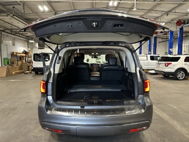 Used 2018 Gray INFINITI Base image 25