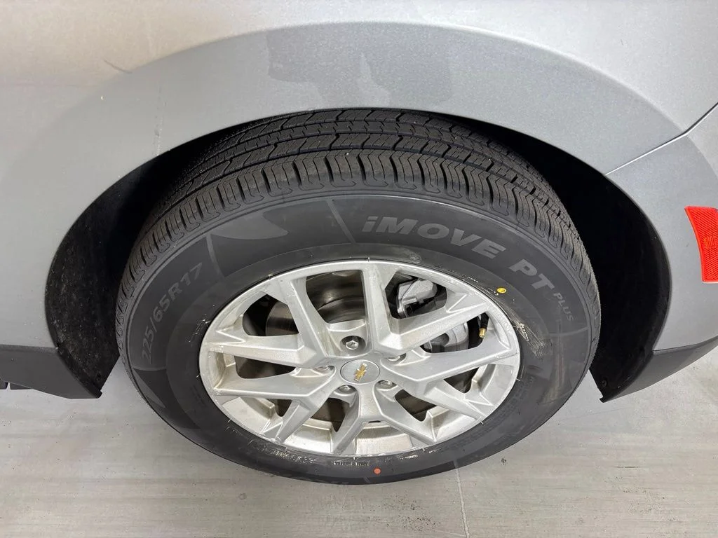 Used 2023 Gray Chevrolet LT image 11
