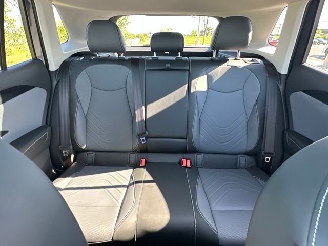 New 2026 Platinum Gray Metallic Volkswagen 2.0T SE image 29