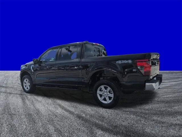 New 2026 Agate Black Metallic Ford XLT image 6