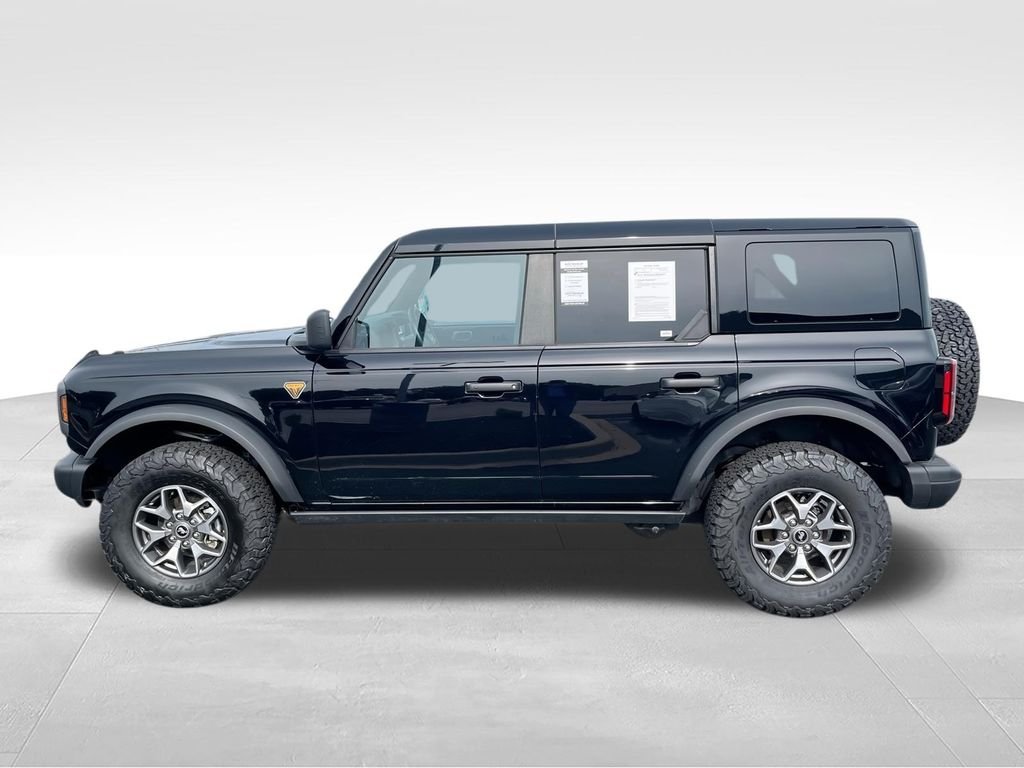 Used 2025 Black Ford Badlands image 5