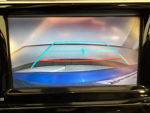 Used 2018 Blue Toyota Four image 15