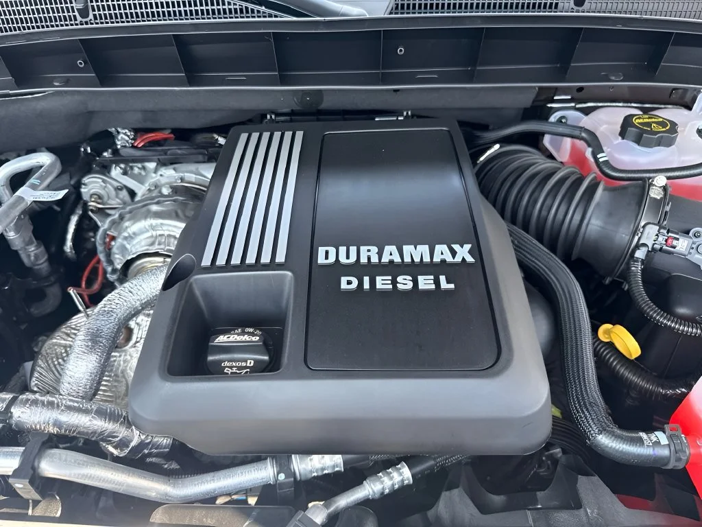 New 2026 Glacier White Tricoat GMC Denali image 33