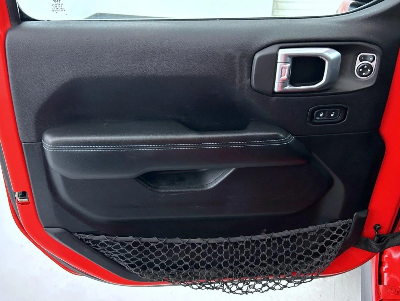 Used 2021 Red Jeep Unlimited Rubicon 4xe image 9