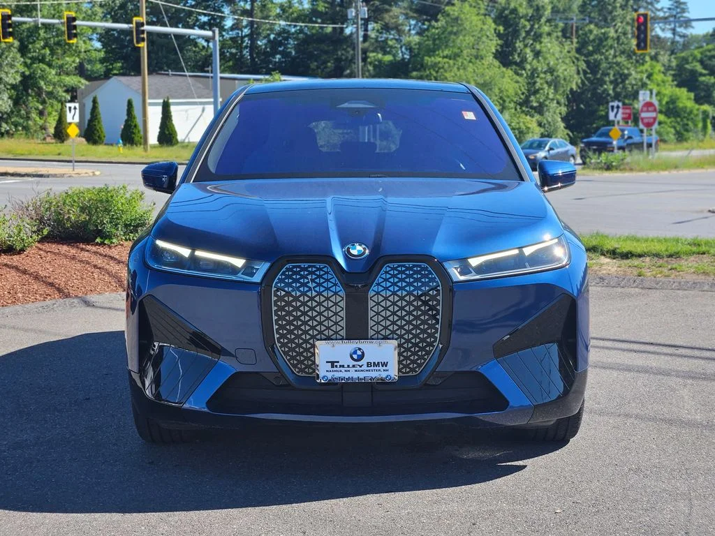 Certified Used 2025 Blue BMW xDrive50 image 2