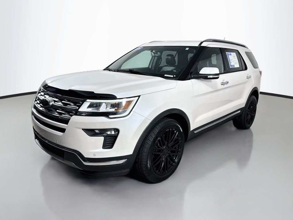 Used 2018 White Platinum Metallic Tri-Coat Ford Limited image 9