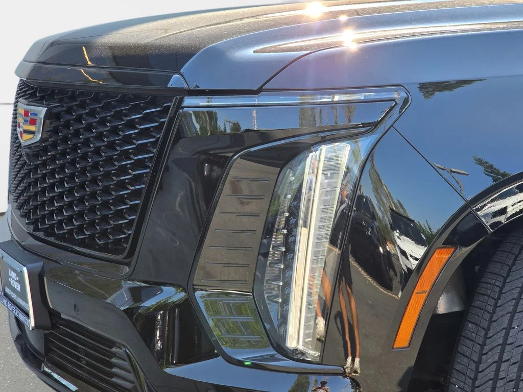 Used 2025 Black Cadillac Sport image 37