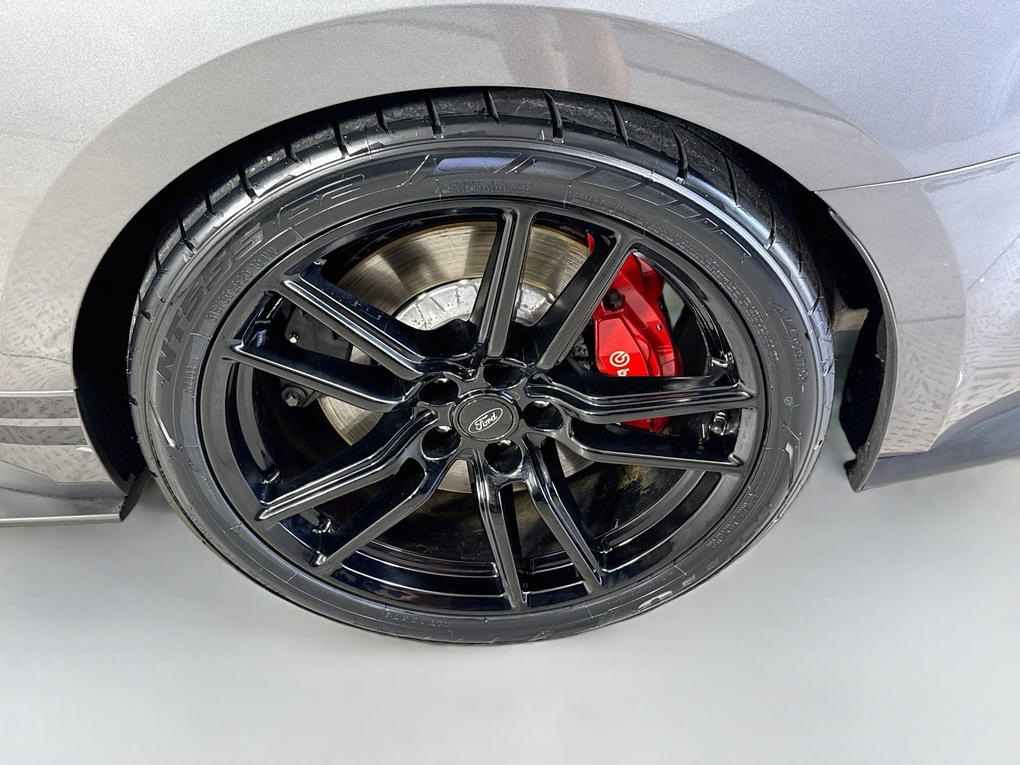 Used 2021 Carbonized Gray Metallic Ford Shelby GT500 image 31
