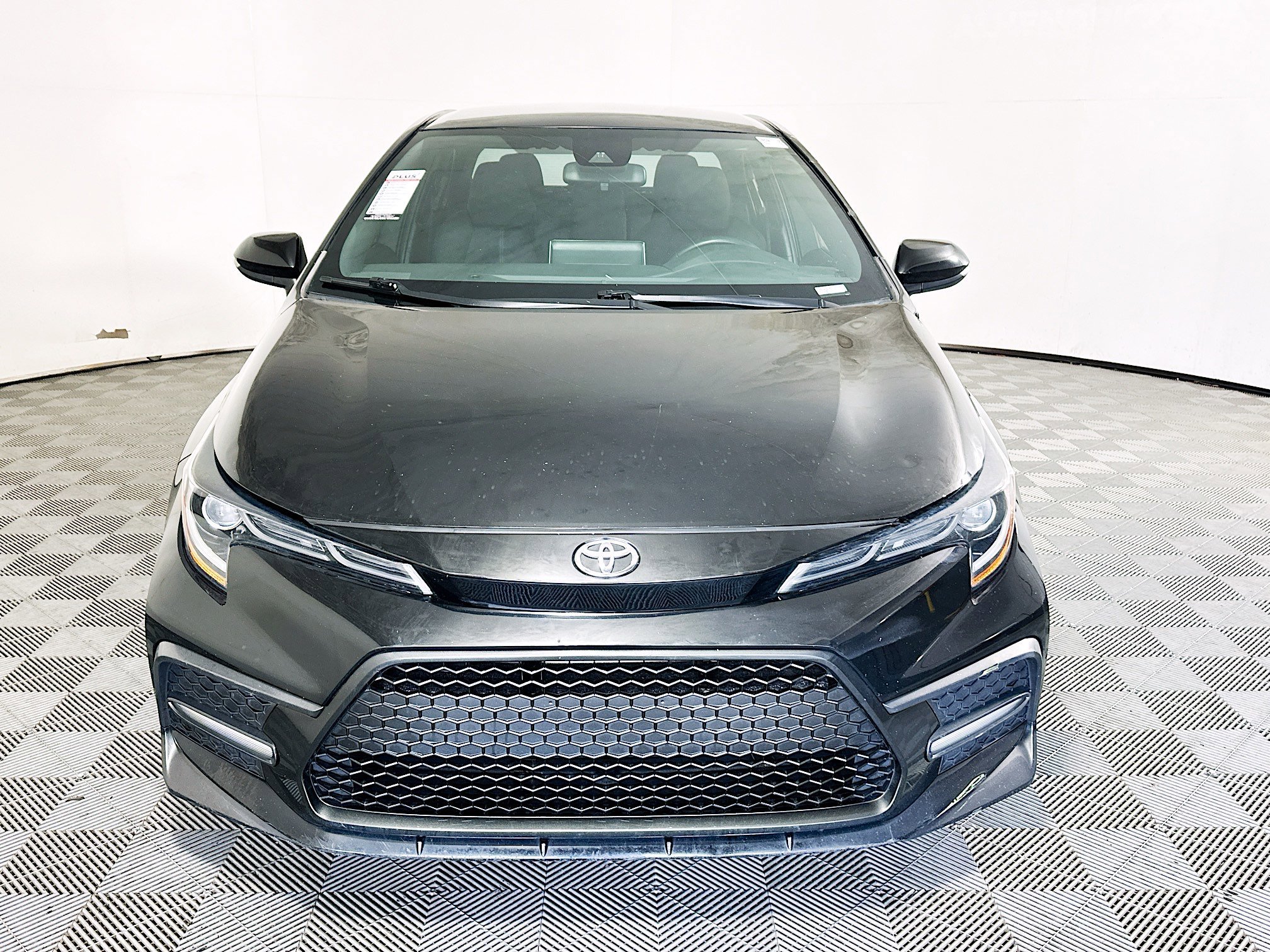 Used 2020 Black Sand Pearl Toyota SE image 8