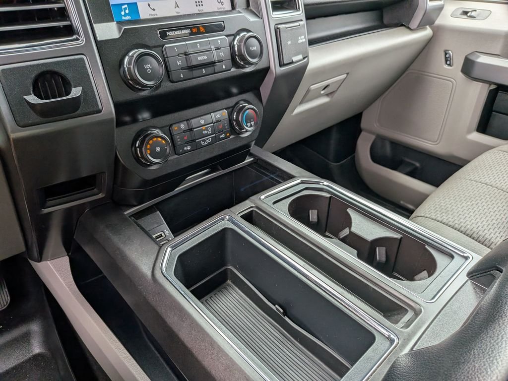 Used 2019 Blue Ford XLT image 29