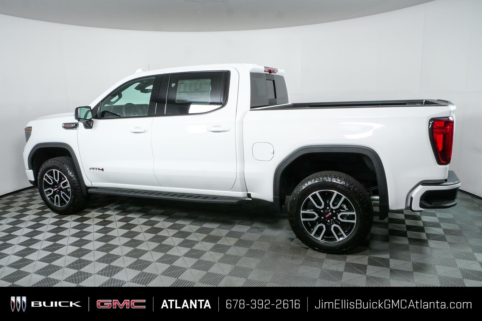 New 2026 Summit White GMC AT4 image 30