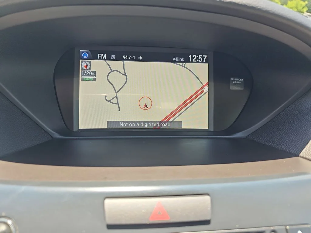 Used 2015  Acura V6 Tech image 21