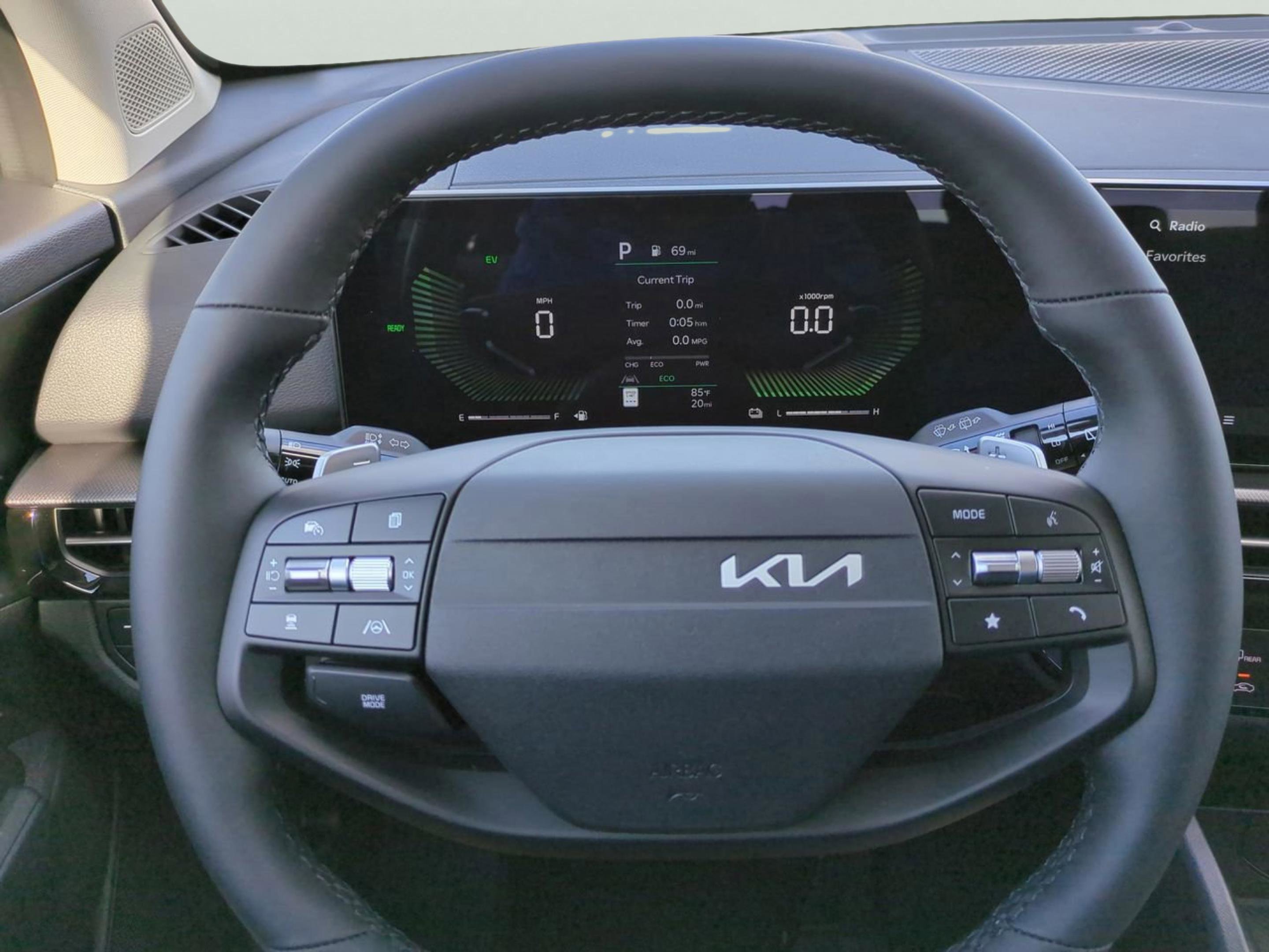 New 2026 Fusion Black Kia LX image 54