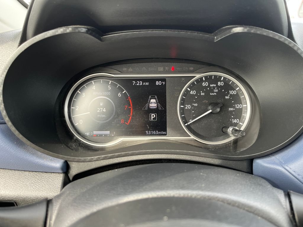 Used 2024 Silver Nissan 1.6 SV image 15