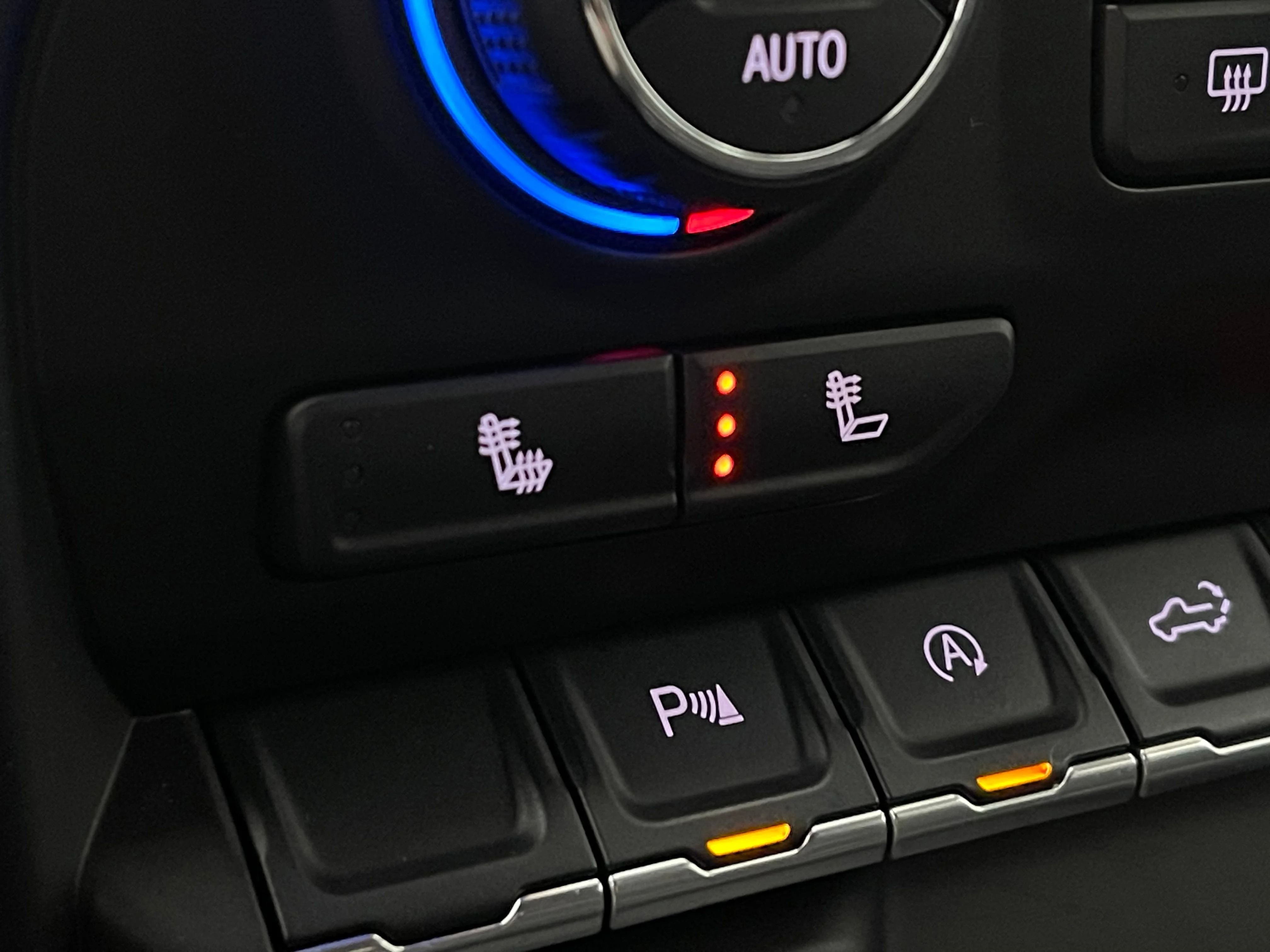 Used 2021 SUMMIT WHITE Chevrolet LT Trail Boss image 5