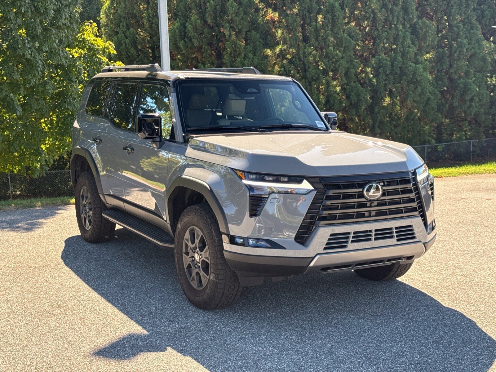 Used 2026 Bi-Tone Paint Lexus 550 Overtrail+ image 3