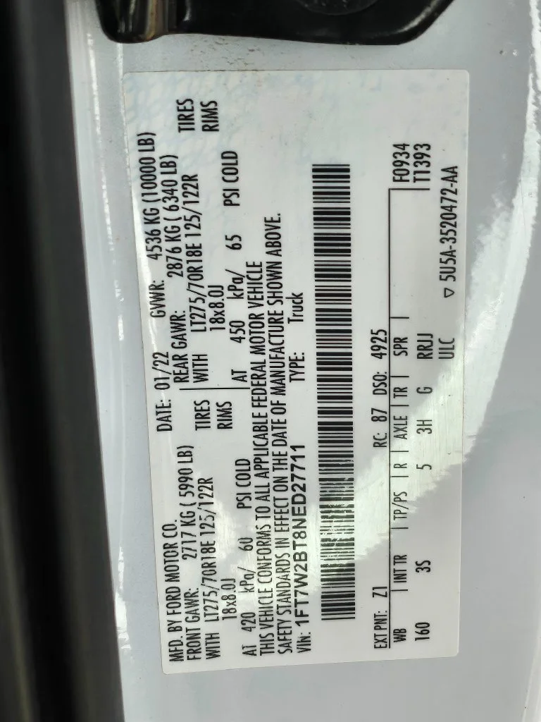 Used 2022 Oxford White Ford XLT image 36