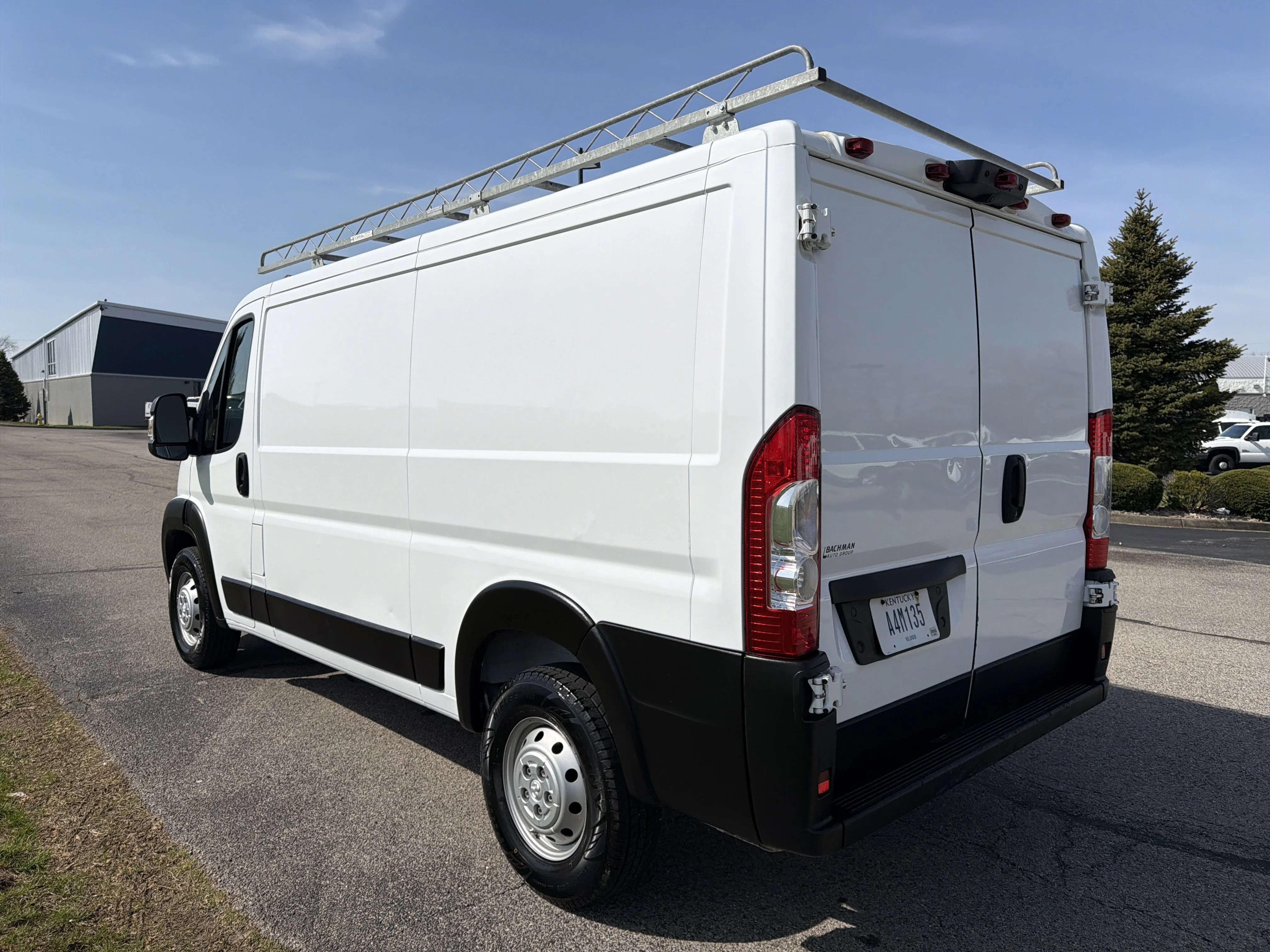 Used 2022 Bright White Clearcoat Ram  image 5