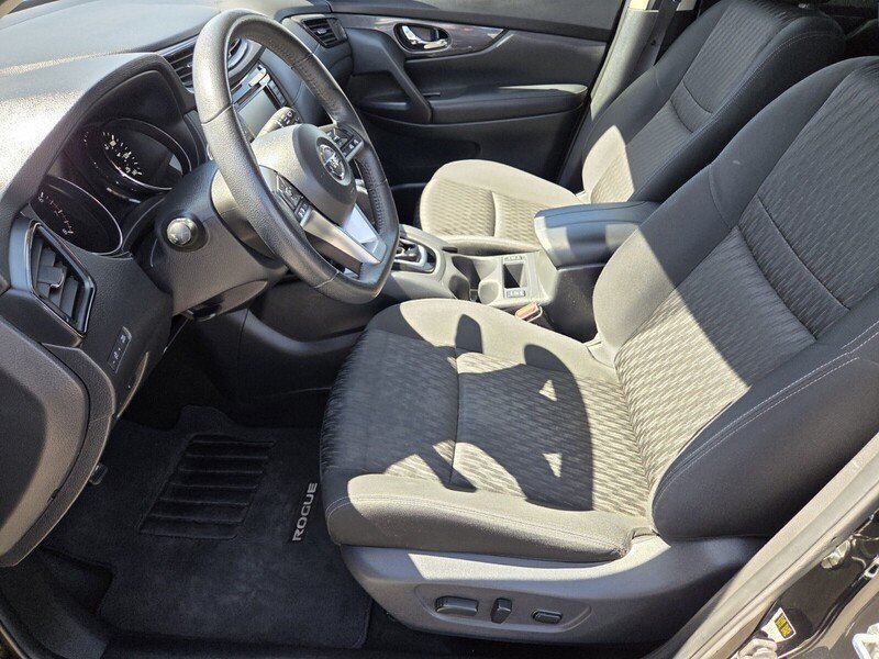 Used 2019 Black Nissan SV image 14