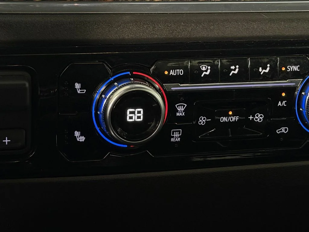 Certified Used 2024 White GMC Elevation image 20