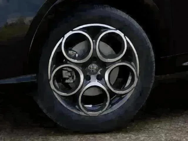 2026 Alfa Romeo Tonale Sprint - Photo 97