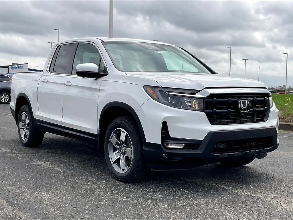 2026 Honda Ridgeline RTL AWD's photo
