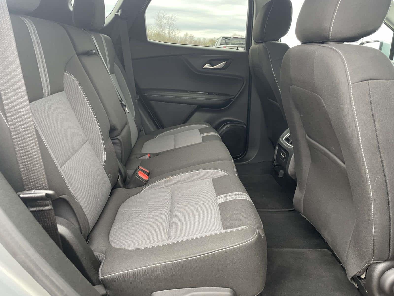 Used 2025 Sterling Gray Metallic Chevrolet 2LT image 21