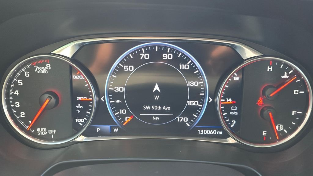 Used 2020 Black Chevrolet RS image 29