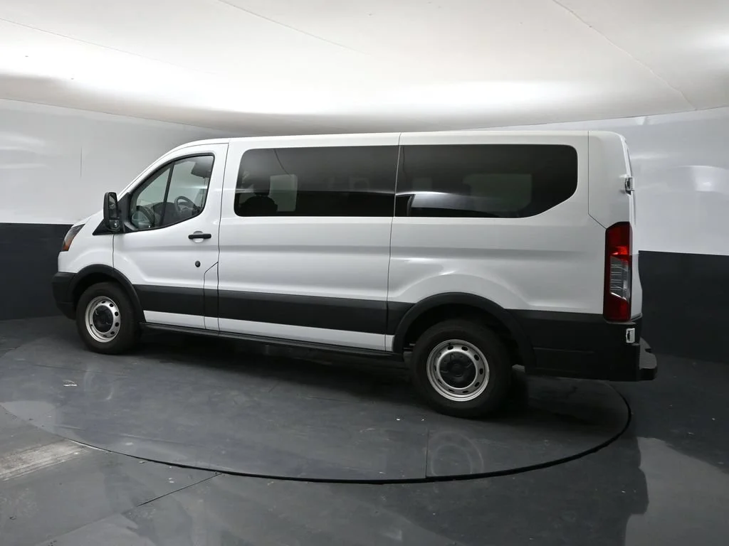 Certified Used 2019 White Ford XL image 4