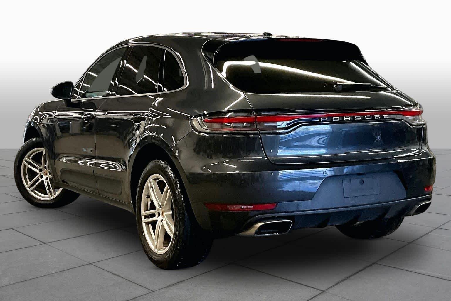 Used 2021 Volcano Grey Metallic Porsche  image 12