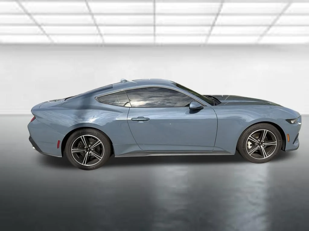 Used 2025 Blue Ford EcoBoost image 6