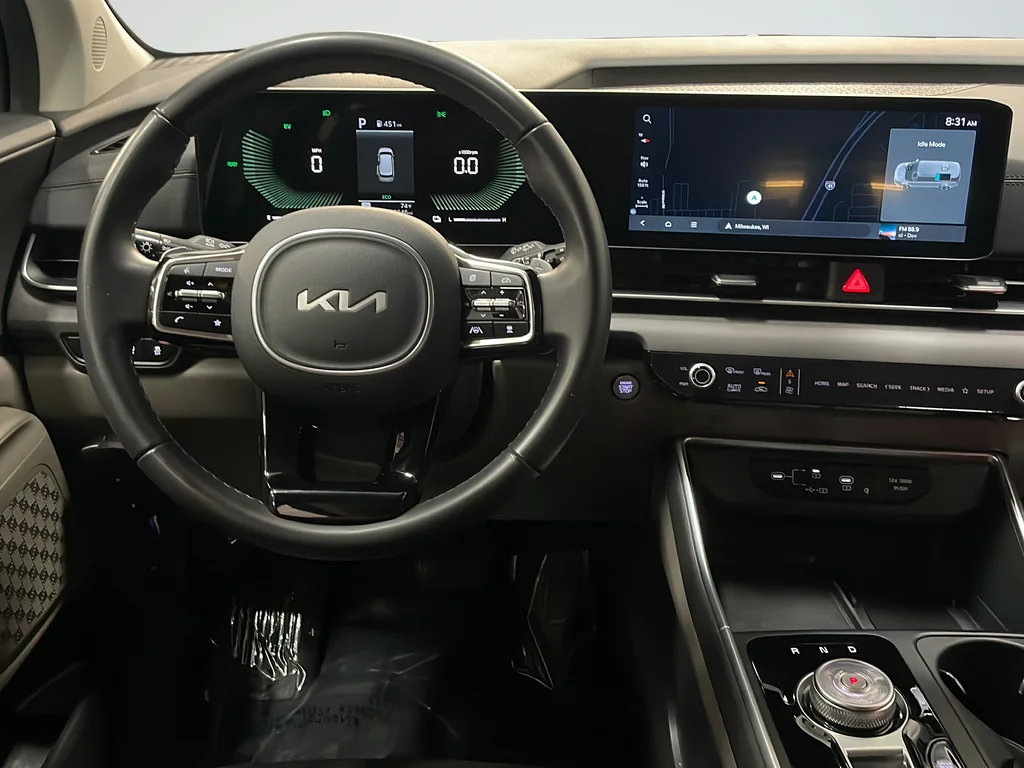 Used 2025 White Kia EX image 11