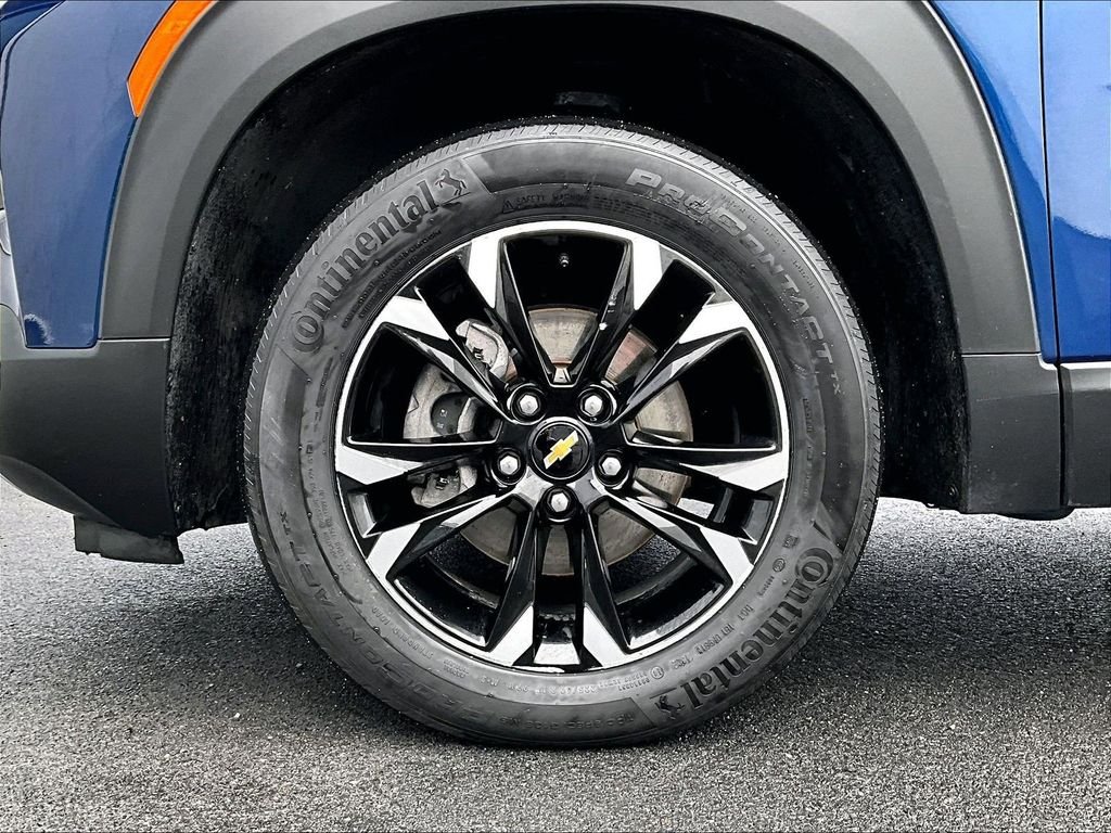 Used 2022 Blue Chevrolet LT image 7