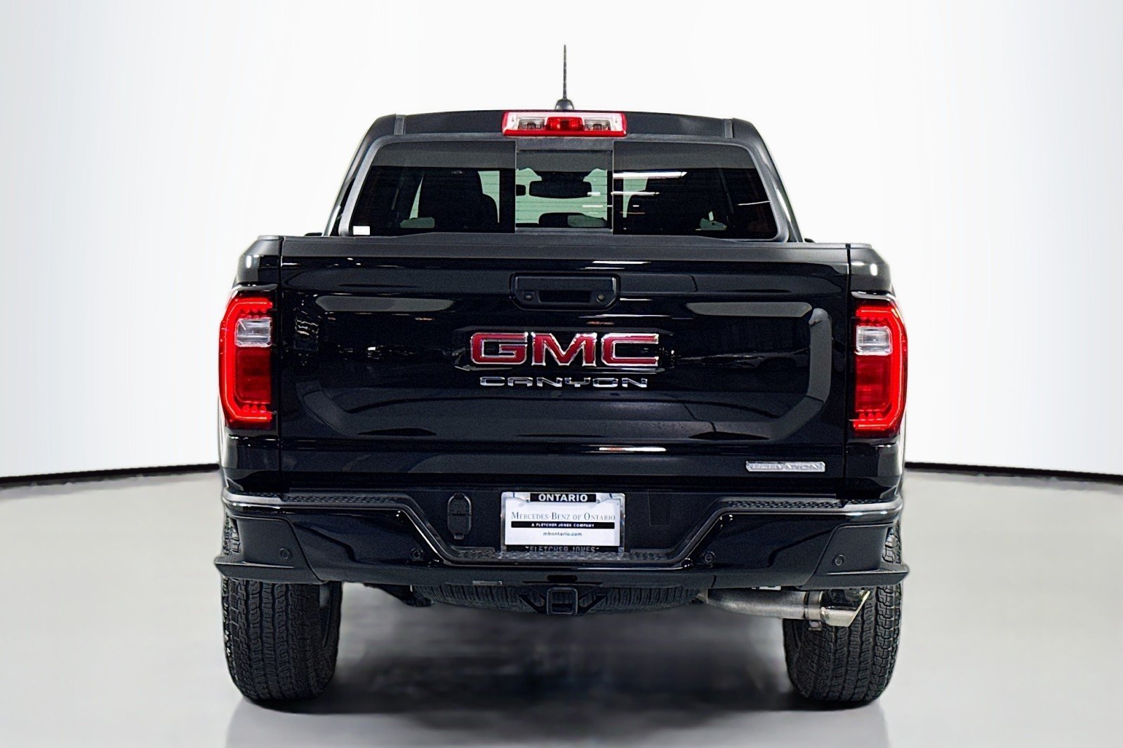 Used 2024 Onyx Black GMC 2WD Elevation image 4