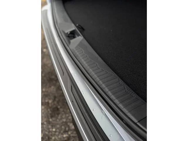 New 2026 ICE SILVER METALLIC Subaru Premium Hybrid image 39