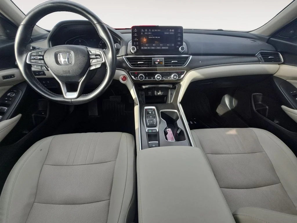Used 2018 Red Honda Touring 2.0T image 14
