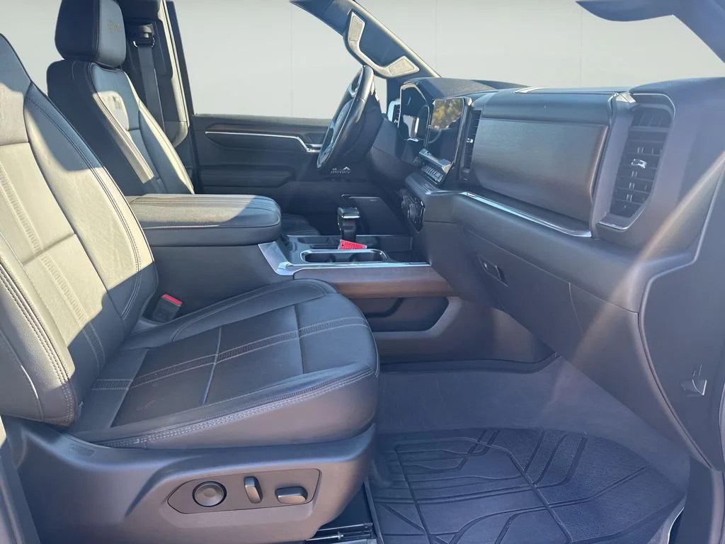 Used 2023 Sterling Gray Metallic Chevrolet High Country image 18