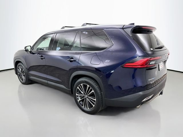 Used 2024 Blue Toyota MAX Platinum image 5