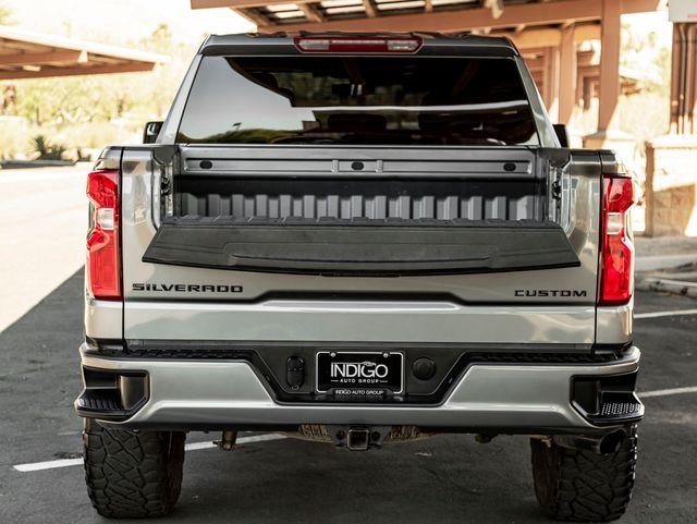 Used 2021 Satin Steel Metallic Chevrolet Custom image 29