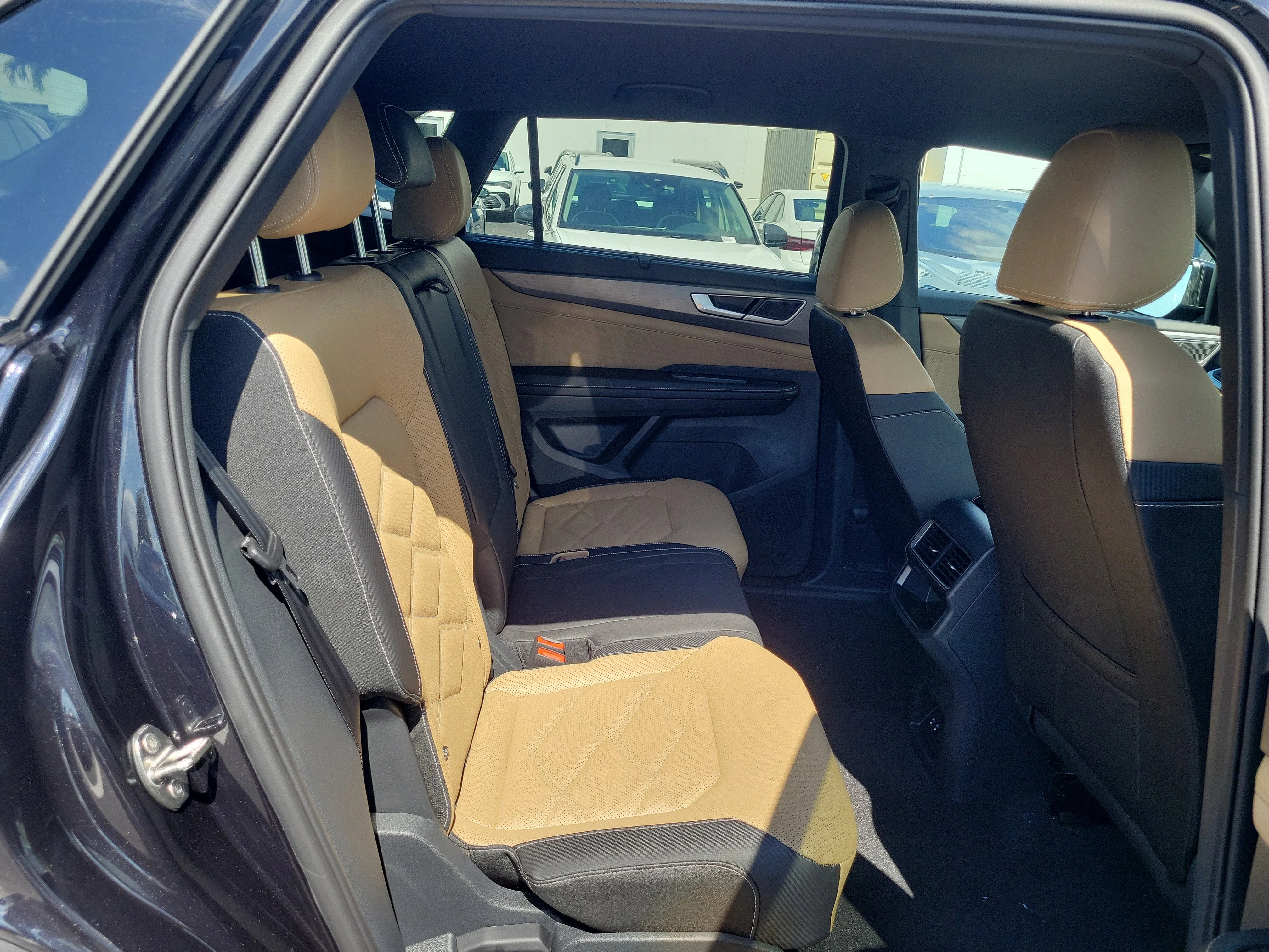 New 2026 Black Volkswagen SE w/Technology image 12