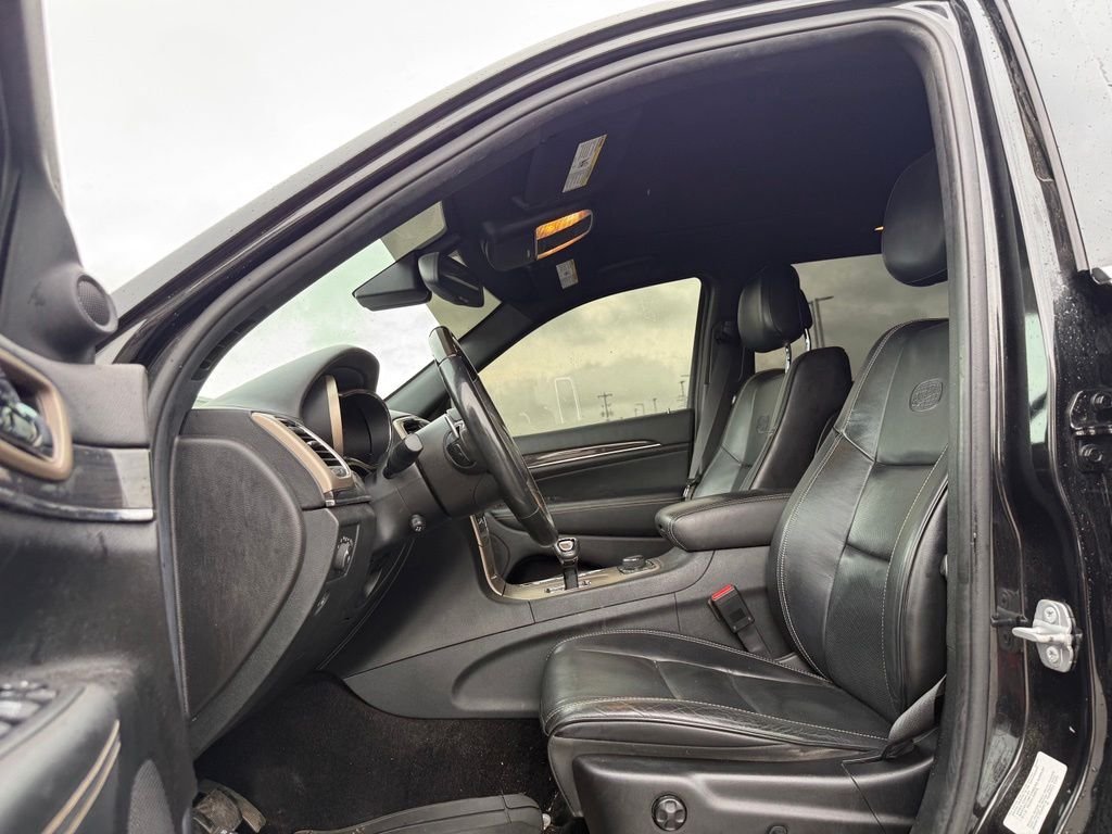 Used 2014 Black Jeep Overland image 5