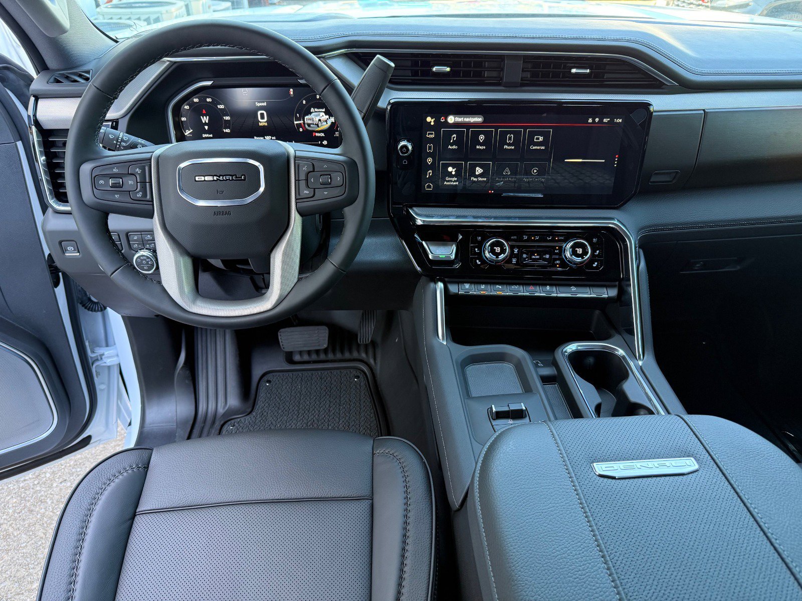 2026 GMC Sierra 2500HD Denali - Photo 18