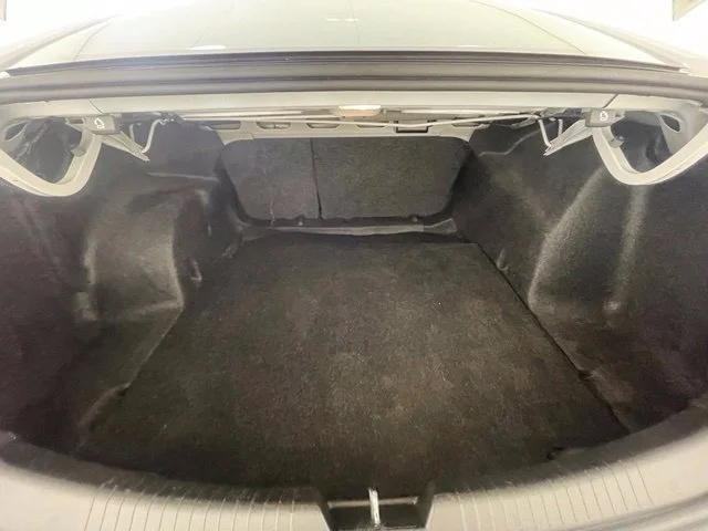Used 2021 White Chevrolet LT image 45