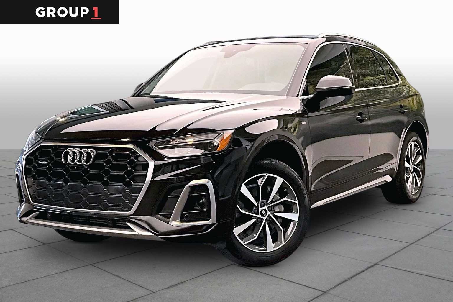 2023 Audi Q5 S line Premium Plus