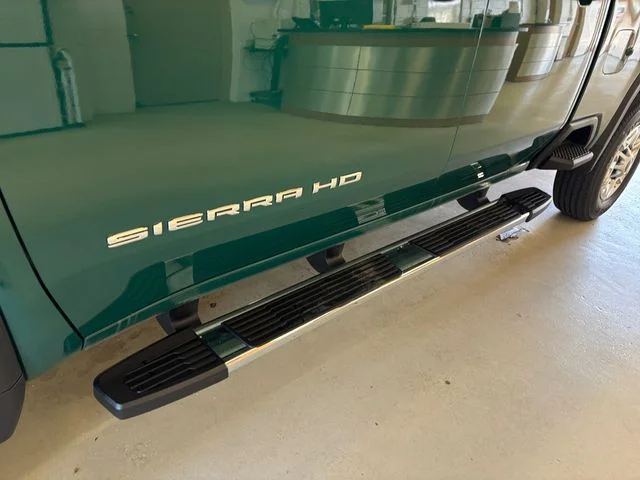 New 2026  GMC SLE image 17