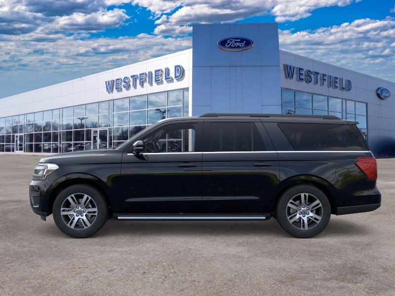 New 2022 Agate Black Metallic Ford XLT MAX image 3