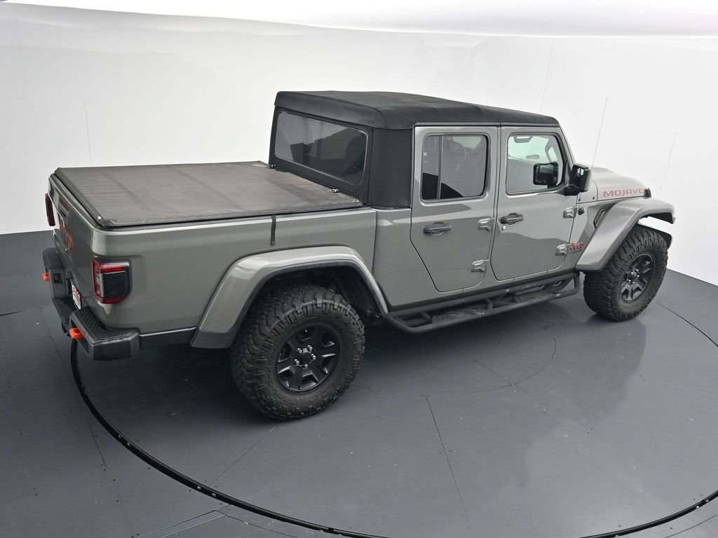Used 2021 Gray Jeep Mojave image 30