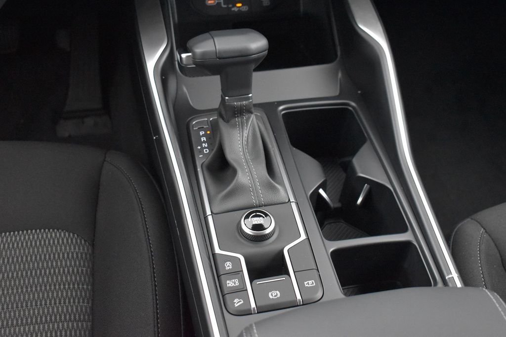 New 2026 Ivory Silver Kia LX image 16