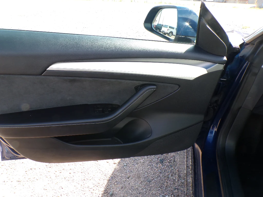 Used 2023 Deep Blue Metallic Tesla Long Range image 26